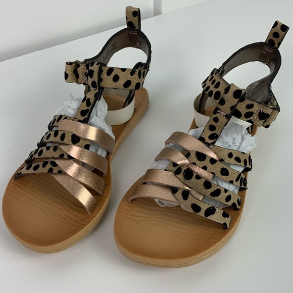 New Blowfish Toddler Girl Size 8 Gladiator Sandals Metallic Faux Fur - Picture 1 of 7